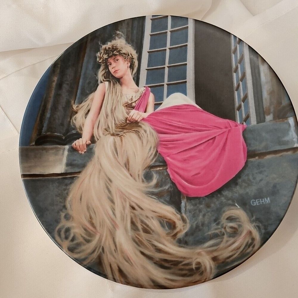COLLECTIBLE WALL PLATE "Rapunzel "